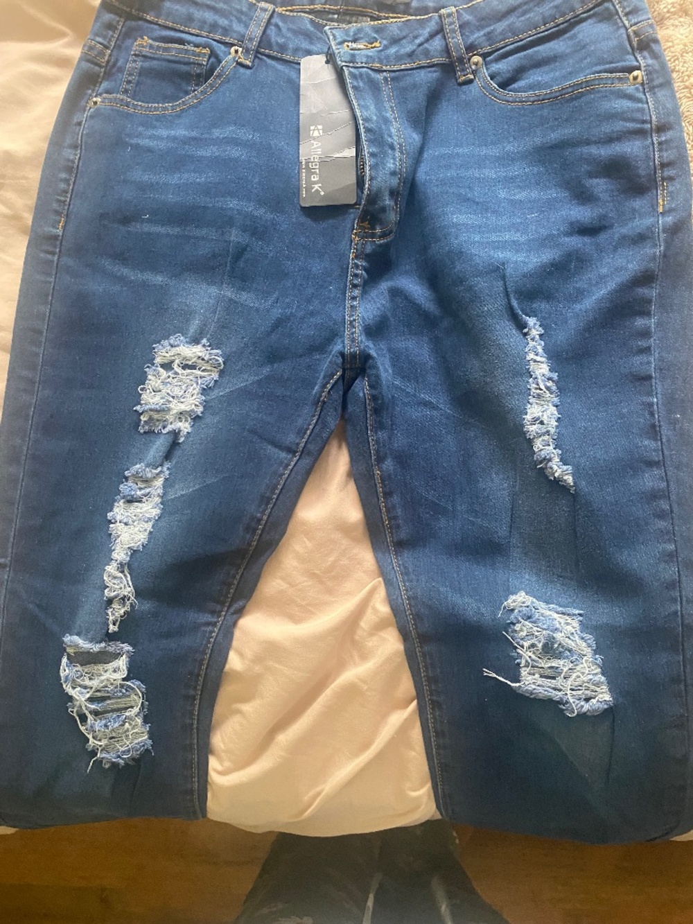 NWT Allegra ripped jeans